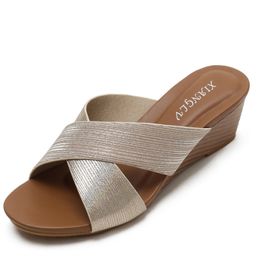 Slippers sandals slides 2024 hot sale women high heel beach sandal summer outdoors shoes black gold sandal size 36-42