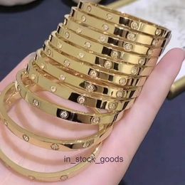 High End designer bangles for carter Classic LOVE Rose Gold Titanium Steel Bracelet with Ten Diamond Couple Bracelets Gift Original 1:1 With Real Logo