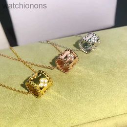 AAA high version vanclef clover necklace original brand logo v Plating for Kaleidoscope Necklace Plated with Thick Gold High Quality Jeweliry Gift