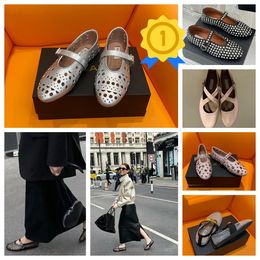 2024 With Box Dress Shoes Designer Sandal ballet slipper slider flat dancing Women toe Rhinestone Boat shoes Luxury GAI riveted buckle shoes size 35-40