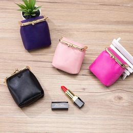 Cosmetic Bags URBAN MASTER Cases For Women Genuine Cow Leather Ladies Fashion Vintage Casual Makeup Case Lipstick Bag 8249
