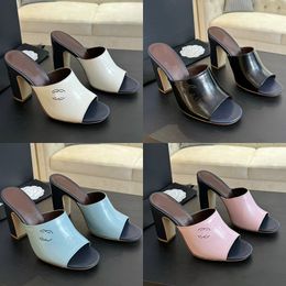 2024 Womens Designer Luxury peep-toe high-heele Sandals fashion classic 100% leather Casual Outside metal buckle Shoes ladys Sexy pure color chunky heel sandal sizes