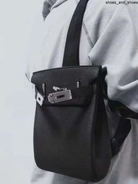 Togo Leder Cross Lod Bag Männer und Frauen HAC A DOS Weiche echte Leder -Messenger -Brustbeutel Luxusdesigner Flap -Geldbörsen und Handtaschen Umhängetasche Reise -Rucksack 2490