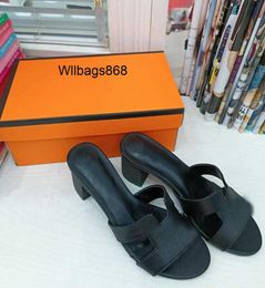 Casa Oran Paris Slifors Sandalo Designer di lusso in pelle Sandals sandali estivi grossi tacchi alti scarpe da moda spiaggia le donne lasciate l Leei