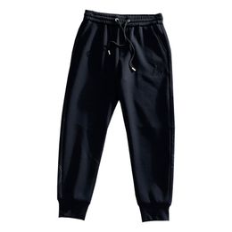 Sport- und Freizeithosen Designer Herren neuer Hosen gegen Harlan Hosen kleine Füße Hosen Fitnessstudio Training Slim Fit Hosen Männer Running Sports Pants V Brand Classic Workwear Hosen