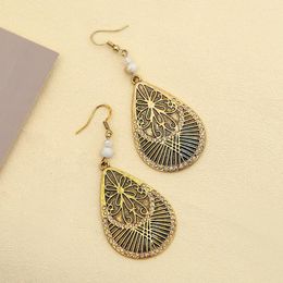 Dangle Earrings Exquisite Pattern Striped Zinc Alloy Inlaid Glass Rhinestone Vintage Water Drop For Women Personality Jewelry