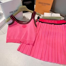 2 pieces T-shirt top vest + Mini Skirt knit white Suit Luxury Hand Made Short Mini Dress Hot Pink for Girls Short Jacket summer suit the perfect party dress