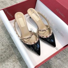 Women Sandals Designer High Heels Slippers Classics V Brand Wedding Shoes 6cm 8cm 10cm Thin Heel Pointed Sandal Nude Black Gold Silver Summer size 34-44