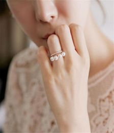 New Fashion Women Korean Double Layer Elegant Simulated Pearl Beads Ring Adjustable Shiny Rhinestone Wedding Ring Party Jewelry3352617