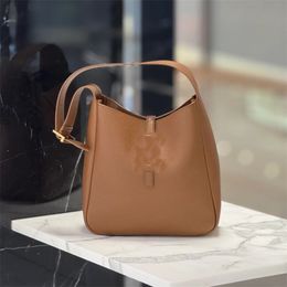 Designer bucket bag crossbody bag luxury bag solid black white brown leather designer bags shopping work metallic letters shoulder bags fashionable te041 C4