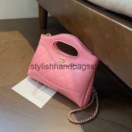 Shoulder Bags Stuff Sacks Small Fragrant Wind Chain Handheld Letter Envelope Single Shoulder Crossbody Bag 2024 Fashionable and Women H240417