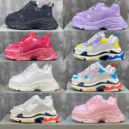 Triple s mens womens sneakers Designer shoes Clunky shoes Large silhouette platform Mens Sports Shoes Air cushion shoes womens sneaker running shoes Dad shoes