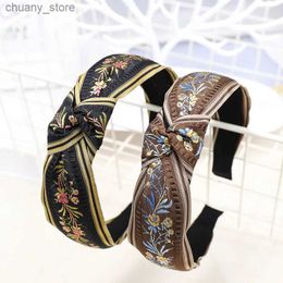 Headbands New Retro Female Ethnic Hairband Embroidery Flower Leaf Headband Head Bezel for Women Cross Knotted Hair Hoop Headbands Headwear Y240417