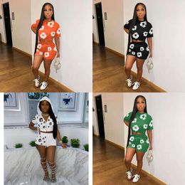 Tracksuit Designer Women 2024 Spring Summer New Two Piece Set Printing Short Sleeve T Shirt Crop Top and Shorts Pants Casual Sports Sweatsuits Outfits op s