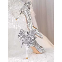 Scarpe per donna 2024 Stilita Sier femminile di calzature estive da sposa da sposa sposa strass per punta di punta alta tallone alto diamante 39