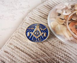 whole Masonic Lapel Pins Badge Mason mason gold plated skull Exquisite men039s business accessories BLM199963788