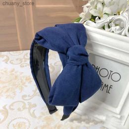 Headbands Velvet Hairbow Headbands With Toothed Female Large knotted Hairbands Bezel for Women Designer Hair Hoop Birthday Gifts Y240417