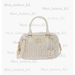 Matelasse Fashion Designer Bags Mini Handbags Mui Mui Sunglasses Harajuku Bowling Bag Shoulder Mui Mui Bag Luxury Wallet Leather Banquet Tote Bag 43