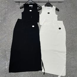 Letters Knitted Women Singlet Tops Skirt Set Sleeveless Summer Tank Top Dress Outfits Luxury Designer Tanks Skirts Summer Sexy Cool Singlets Knits