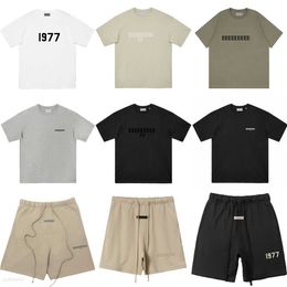 Designer Shirt Mens t Shirts Ess Casual Fog Short Sleeve Fg Tees 1977 Cotton s Letter Stereo Printing Tshirts Essen Shorts Pants High Street T-shirt 9N3Q