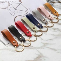 Keychains Lanyards 8 Colors Fashion PU Leather Keychain Business Gift Leather Key Chain Men Women Car Key Strap Waist Wallet KeyChains Keyrings d240417