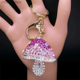 Keychains Lanyards Creative Cute Crystal Mushroom Keychain Metal Womens Bag Car Accessories Metal Female Pendant Key Ring Holder Gift Jewelry Y240417