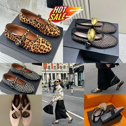 2024 With Box Designer Sandal ballet slipper slider flat shoes dancing Women round toe Rhinestone shoes Luxury leather riveted buckle shoes size 35-40