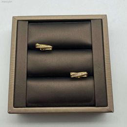 Designer Celiene Jewellery Celins Celi / Saijia New One Line Twist Drill Simple Fashion Earrings Brass Material 925 Silver Needle
