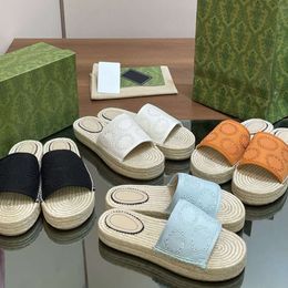 designer slides womens interlocking espadrille sandal women straw sandals casual flip flops shoe outdoors sliders beach shoes with box 553