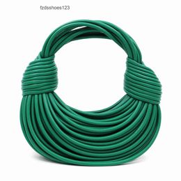 Designer Venata Woven Knotted 2024 Double HandPure Knot Luxury Bags Rope Le Womens Calf Bottegs tote bag Hand 098X