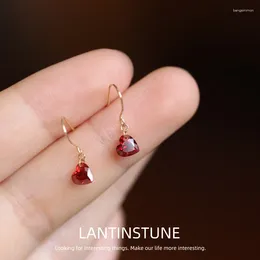 Dangle Earrings Exquisite Pomegranate Wine Red Zircon Love Heart For Women Simple Desin Gold Color Ear Hook Party Jewelry N717