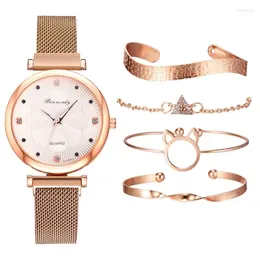 Wristwatches 5pcs/set Women's Fashionable And Minimalist Mesh Strap Magnet Quartz Watch Bracelet Set