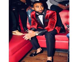 Popular Red One Button Velvet Men Suits Prom Blazer Shawl Lapel Trim Fit Wedding Groom Tuxedos Man Winter Suit Separates4503187