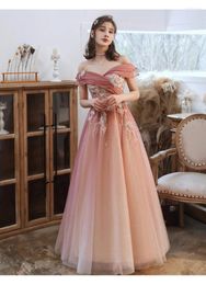 Party Dresses Nude Pink Feather Prom Off The Shoulder V- Neck Evening Gowns Long Shimmer Plus Size Satin Formal Dress 2024