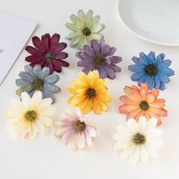 Decorative Flowers 6CM Artificial Silk Daisy For Christmas Wreaths Home Outdoor Garden Wedding Bridal Bouquet Wall Decoration Diy Scrapbook