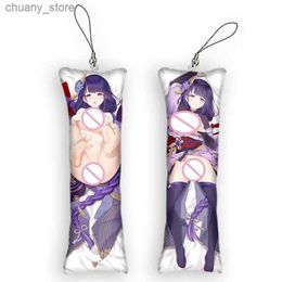 Keychains Lanyards 4x12cmgenshin Impact Anime Dakimakura Mini Keychain 2 Sidan liten kudde hänge söt gåva raiden shogun nyckelchain väska prydnad y240417