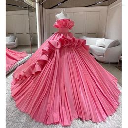 Party Dresses Luxury Pink Evening Ball Gown Ruffled Taffeta Formal Prom Dress 2024 Chic Quinceanera Strapless Celebrity Gowns