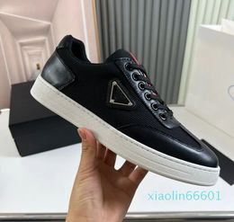 2024 Sapatos Homem de luxo correndo sapatos de apartamento tenis de mujer zapatillas sapato masculino