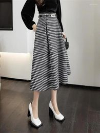 Skirts 2024 Autumn Winter Women's Retro Black White Plaid Party Long Elegant Streetwear Fashion High Waist Slim A-line Skirt