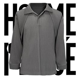 Men's Polos 2024 Japanese Miyake Original Pleated Solid Colour Loose Casual Lapel Long-sleeved Polo Shirt Plus Size Men Clothing