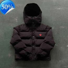 2024 Trapstar Jacket Black Red Label Cotton Thickened Detachable Hat Sportswear Couples Windbreaker Coat Tracksuit Winter High Street Jacke Hoodie American gk668