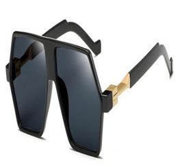 The new sunglasses 2724 irregular frog mirror sunglasses Fashionable Retro sunglasses6179728