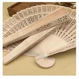 Decorative Figurines 30pc Personalised Wedding Engraved Hand Fans Vintage Hollow Wooden Folding Fan Customised BabyBaptism Party Decor Gift