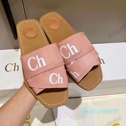 2024 top quality shoe sandale slippers Summer Sliders house lady Mule wholesale With box