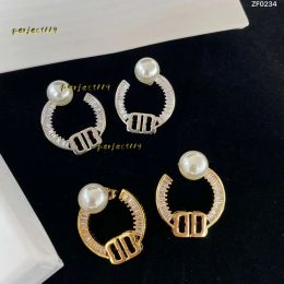 Stud Stud Double Letters Pearl Hoop Earring Studs Brand Pendant Shiny Nonfading Chandelier Earrings Women Men Ear Studs Designer Jewel