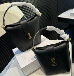 Luxury mini Handbag Case Underarm Shoulder Bag Women's Genuine Leather Crossbody Bag Water Bucket Bag Handbag Designer Bag Flower Fashion Handbag Travel Black Bag