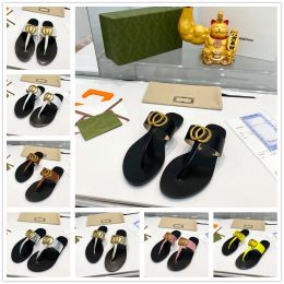 2021 Sommer Luxus G Sandals Designer Frauen Flip Flops Slipper Mode echte Lederrutsche Metallkette Ladies Casual Schuhe