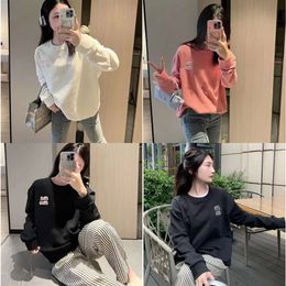 Diş fırçası işlemeli harf yuvarlak boyun kazak rahat unisex tarzı sweatshirt