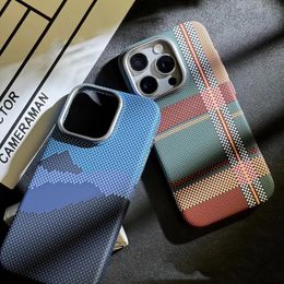 Magnet Kevlar Carbon Fibre Pattern For iPhone15 Pro Max 14 13 12 Pro Plaid Personalised Phone Case For 12 13 14 Pro Max