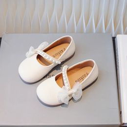 Children Fashion Girls Mary Jane Shoes for Party Wedding Shows Side Bow Pearl Elegant Princess Chic Kids Slip-on Dress Shoes 240417